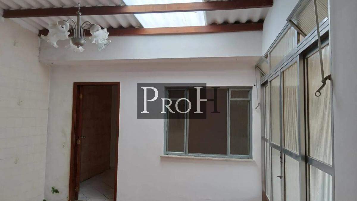 Casa à venda com 3 quartos, 182m² - Foto 15