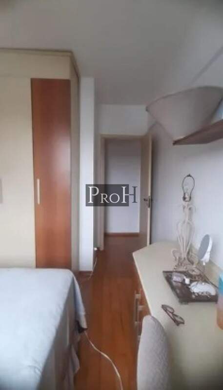 Apartamento à venda com 2 quartos, 70m² - Foto 11