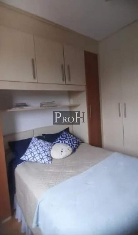 Apartamento à venda com 2 quartos, 70m² - Foto 9