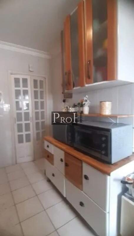 Apartamento à venda com 2 quartos, 70m² - Foto 4
