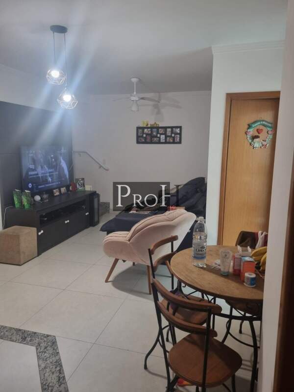 Cobertura à venda com 2 quartos, 104m² - Foto 1