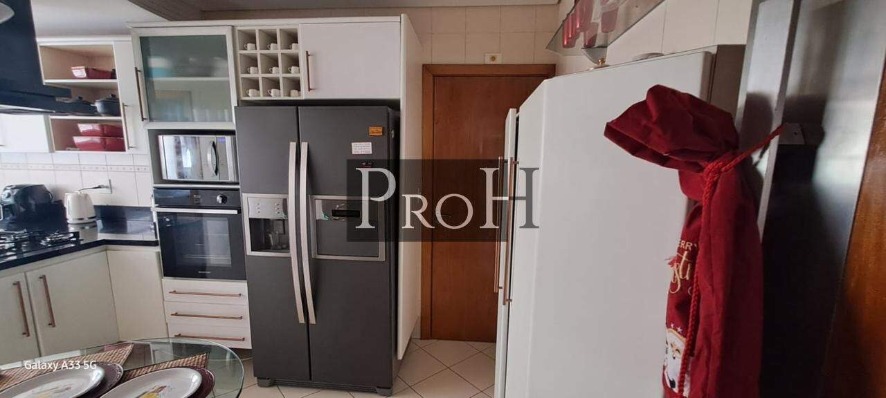 Apartamento à venda com 3 quartos, 130m² - Foto 15
