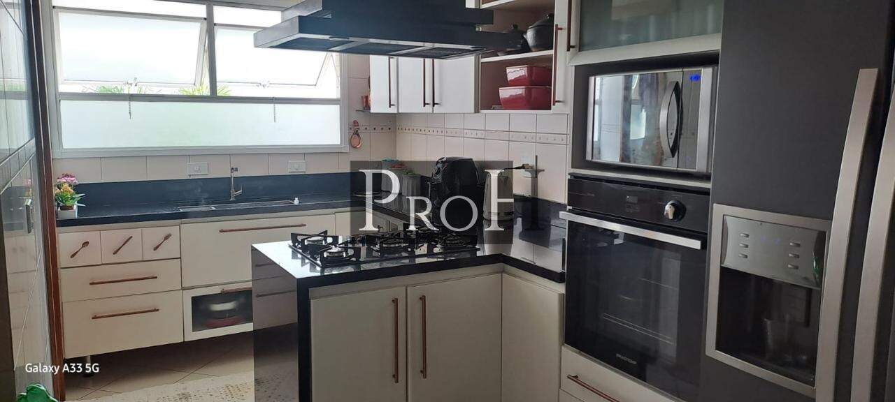 Apartamento à venda com 3 quartos, 130m² - Foto 13