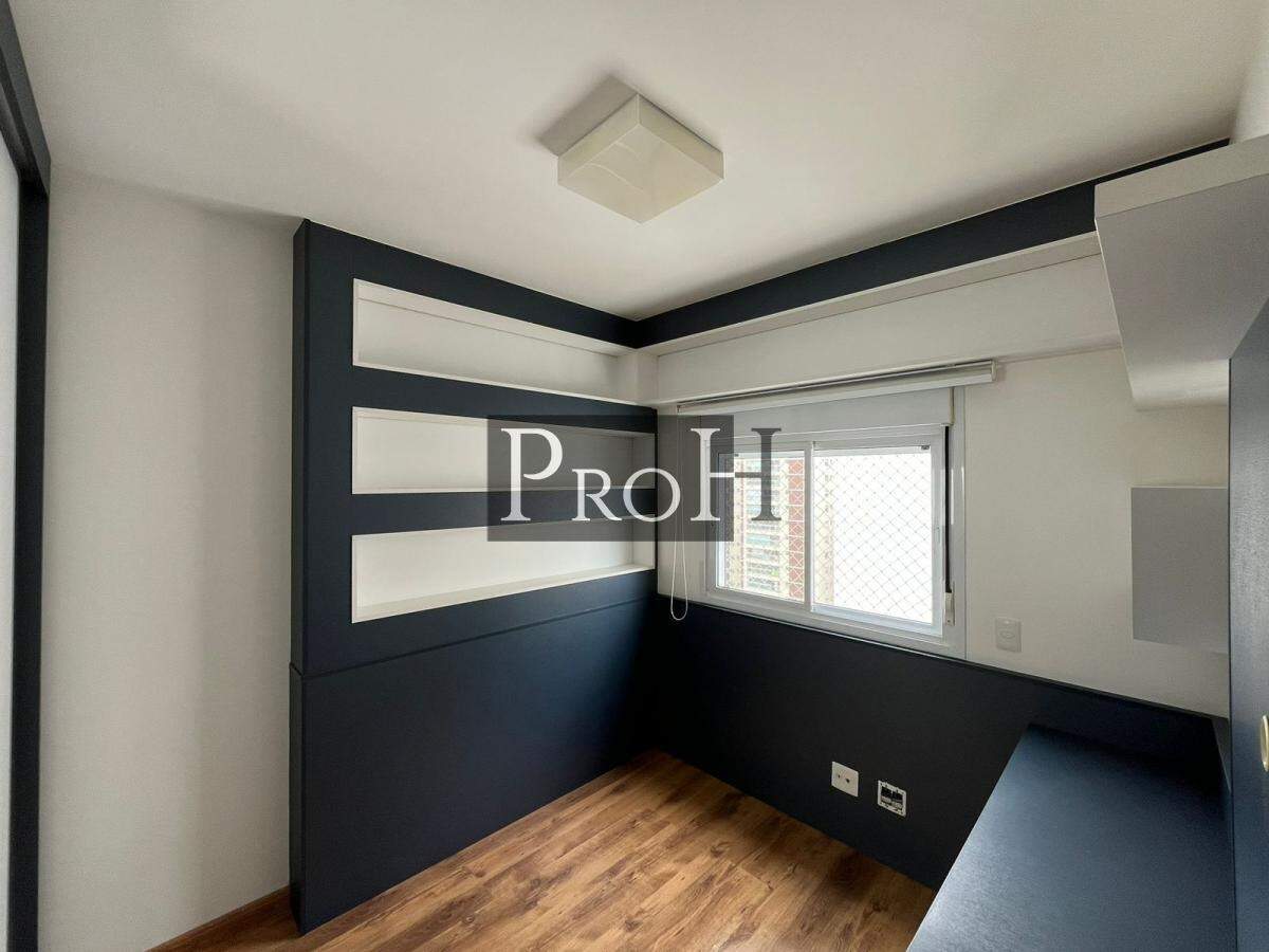 Apartamento à venda com 3 quartos, 162m² - Foto 15