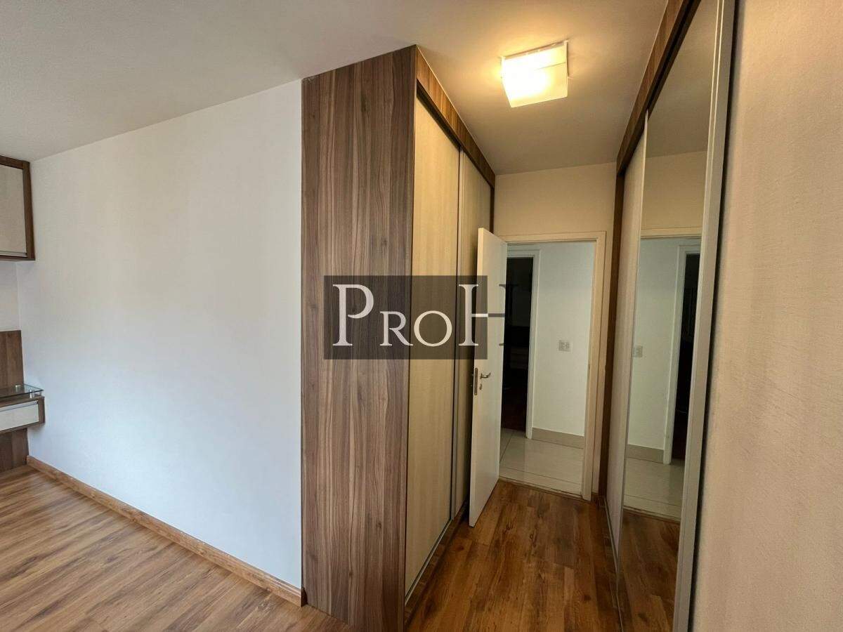 Apartamento à venda com 3 quartos, 162m² - Foto 10