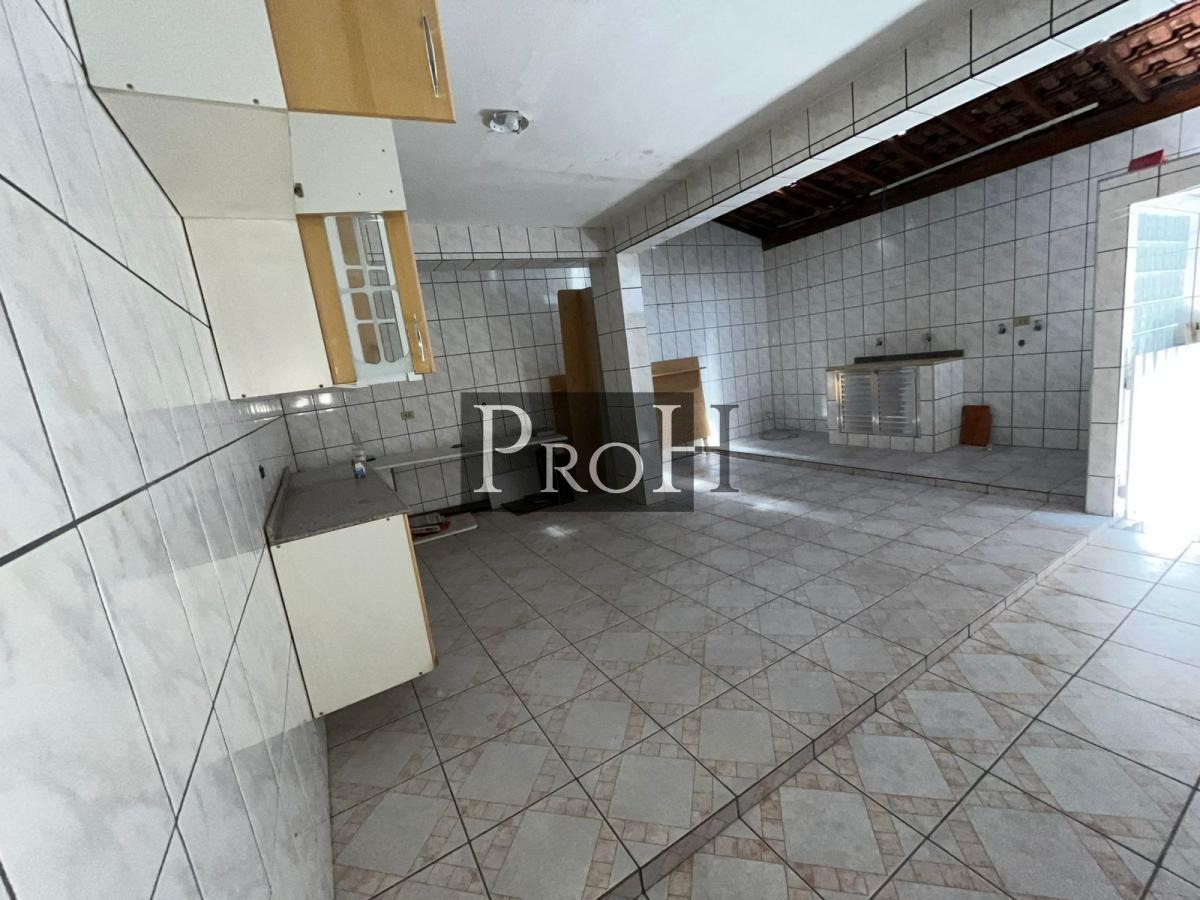 Casa, 3 quartos, 250 m² - Foto 17
