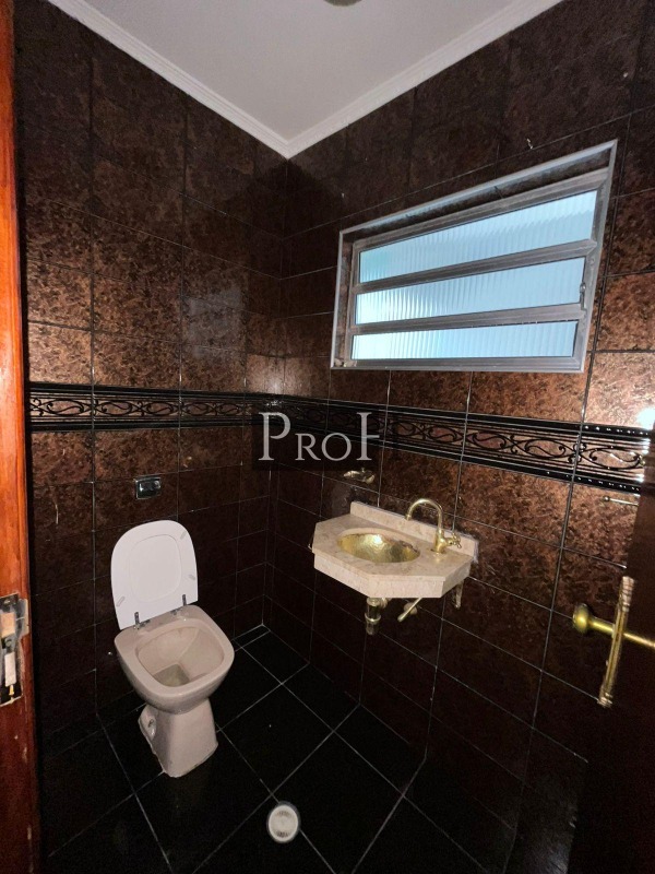 Casa, 3 quartos, 250 m² - Foto 27