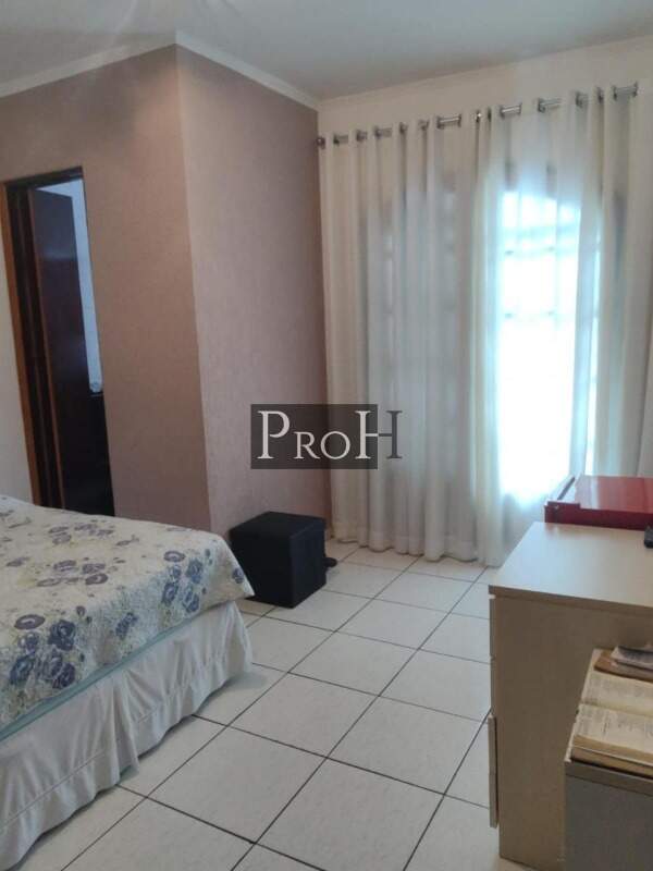 Sobrado à venda com 3 quartos, 210m² - Foto 21