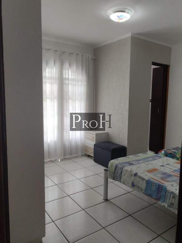 Sobrado à venda com 3 quartos, 210m² - Foto 13