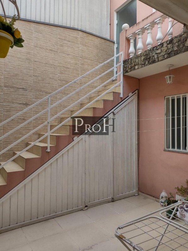 Sobrado à venda com 3 quartos, 210m² - Foto 29