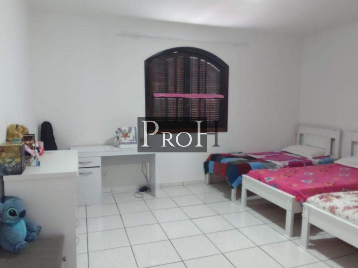 Sobrado à venda com 3 quartos, 210m² - Foto 18