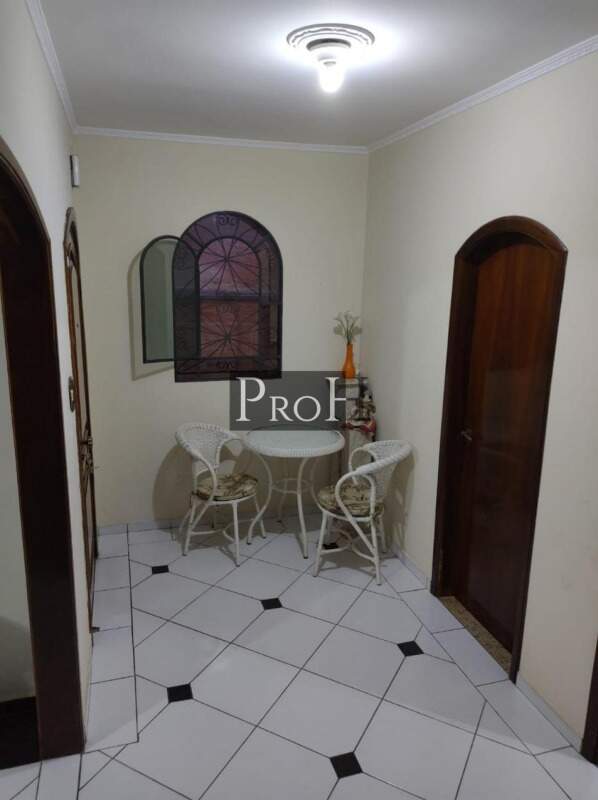 Sobrado à venda com 3 quartos, 210m² - Foto 8