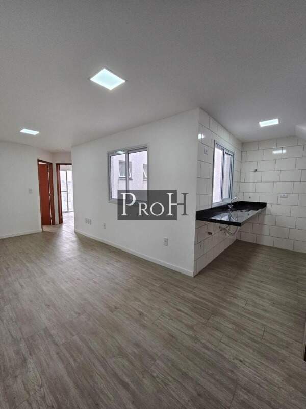 Cobertura à venda com 2 quartos, 76m² - Foto 2