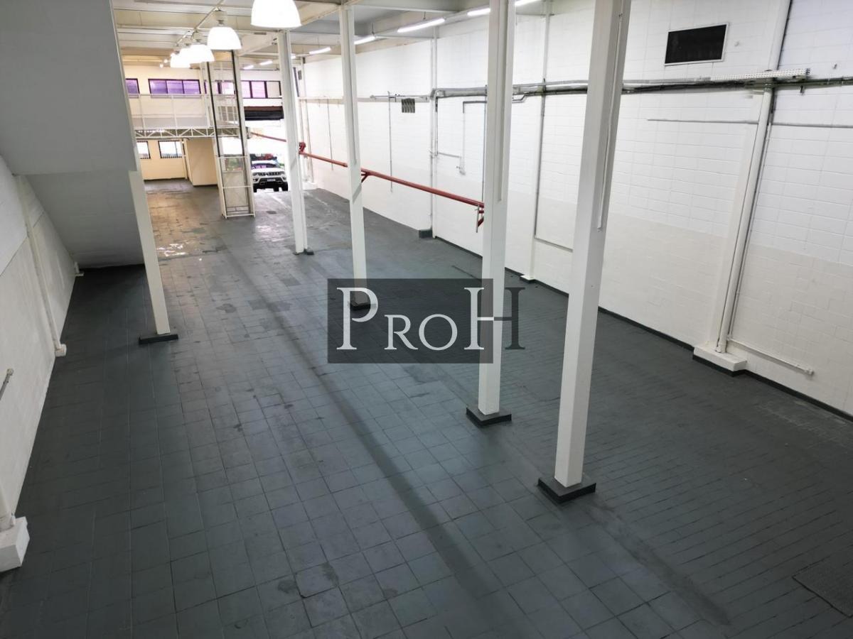 Depósito-Galpão, 938 m² - Foto 1