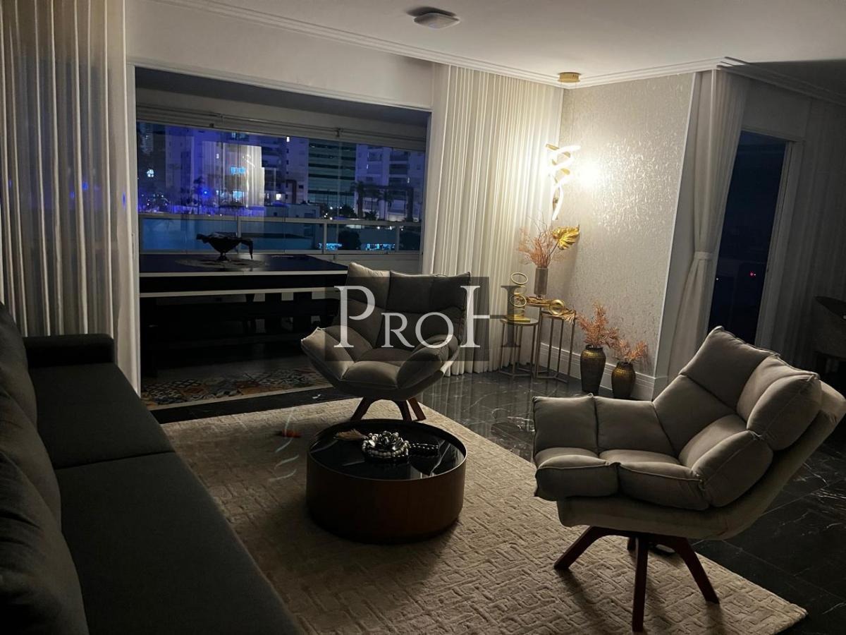 Apartamento, 4 quartos, 246 m² - Foto 2