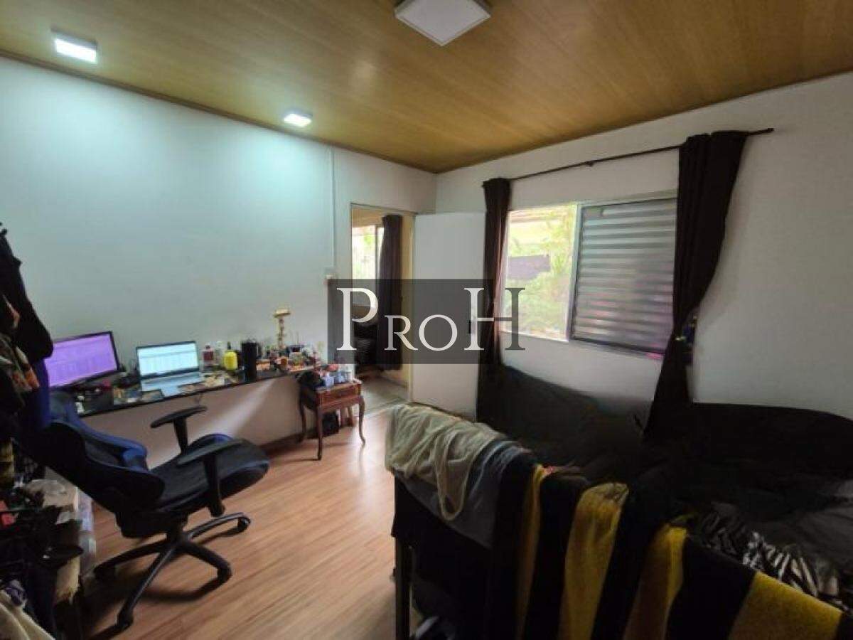 Casa à venda com 4 quartos, 270m² - Foto 13