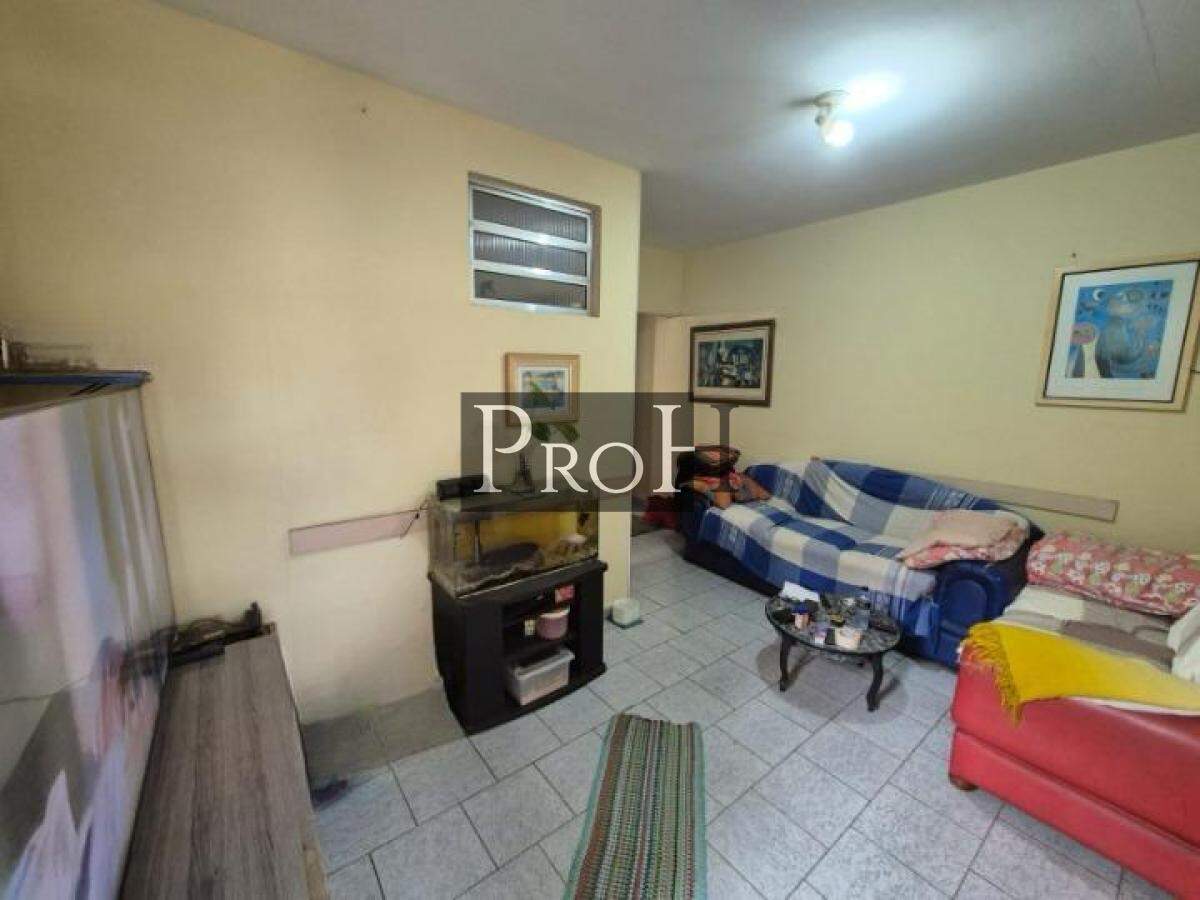 Casa à venda com 4 quartos, 270m² - Foto 1