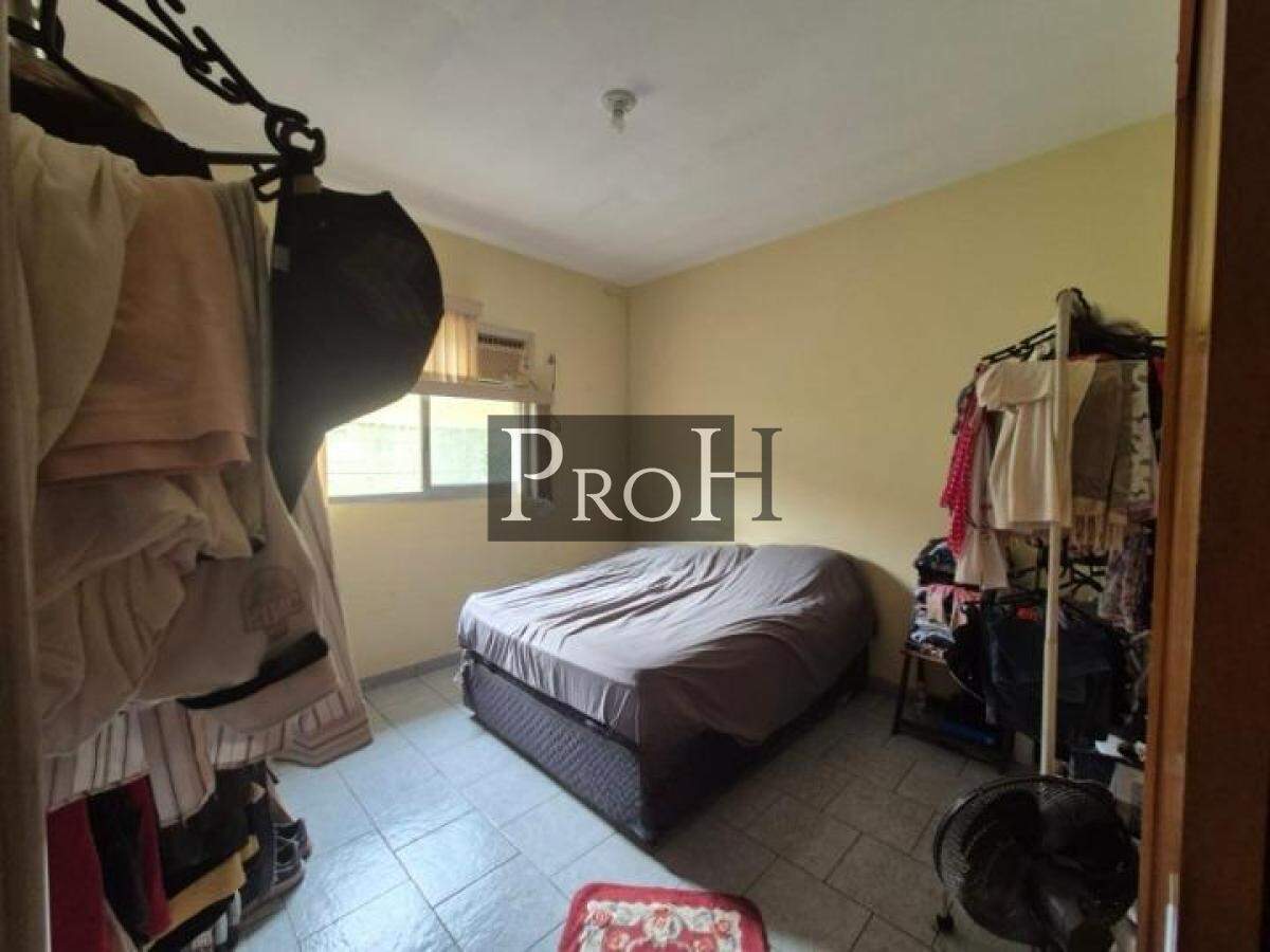 Casa à venda com 4 quartos, 270m² - Foto 11