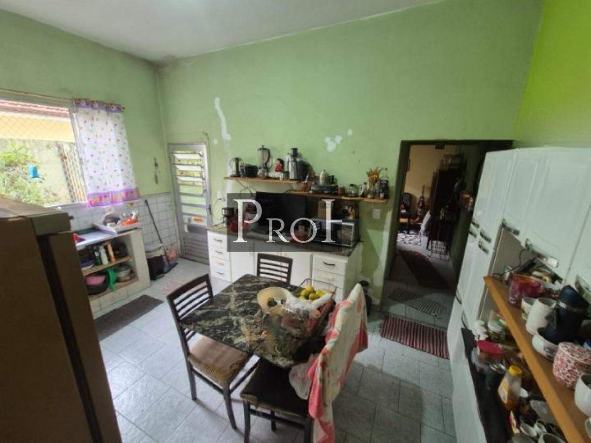 Casa à venda com 4 quartos, 270m² - Foto 4