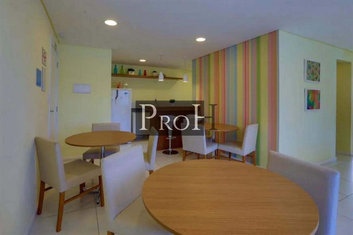 Apartamento à venda com 2 quartos, 55m² - Foto 25