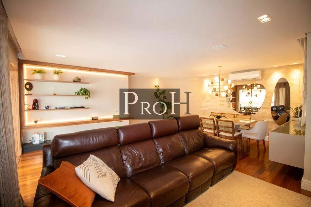 Apartamento à venda com 3 quartos, 173m² - Foto 2