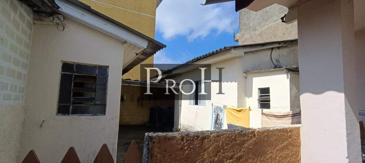 Casa à venda com 2 quartos, 161m² - Foto 16