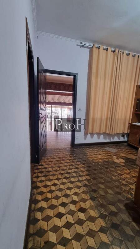 Casa à venda com 5 quartos, 266m² - Foto 1