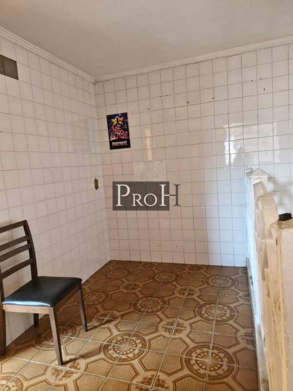 Casa à venda com 5 quartos, 266m² - Foto 12