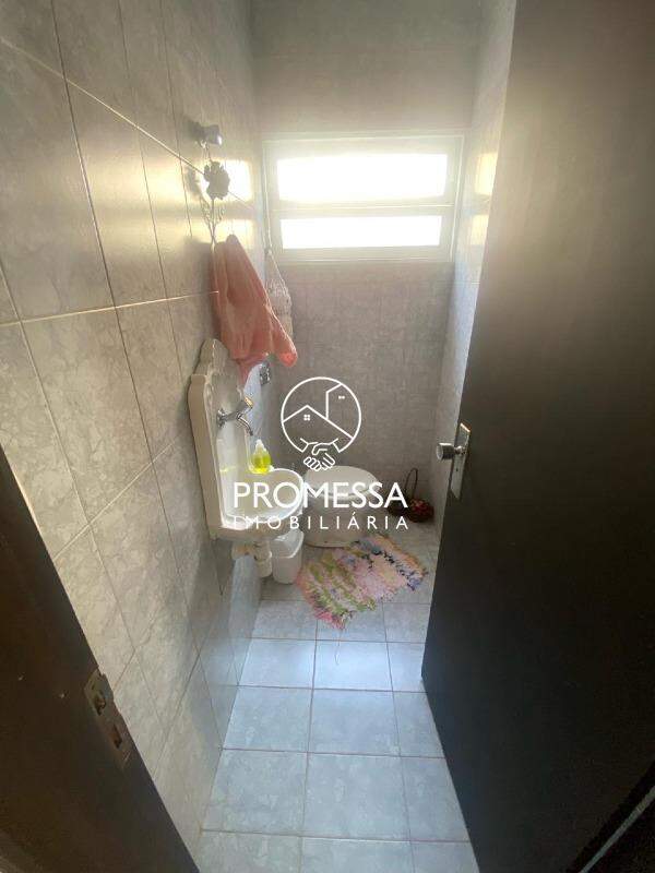 Casa à venda com 3 quartos, 164m² - Foto 23