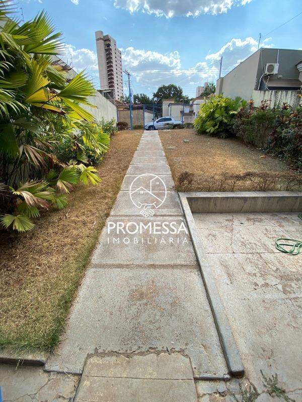 Casa, 5 quartos, 154 m² - Foto 1