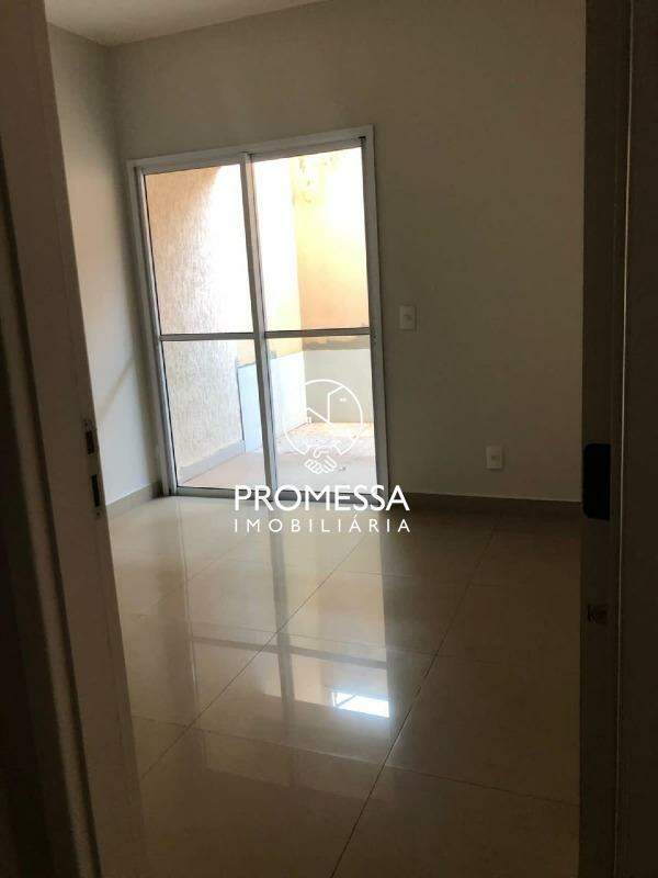 Apartamento à venda com 2 quartos, 90m² - Foto 3
