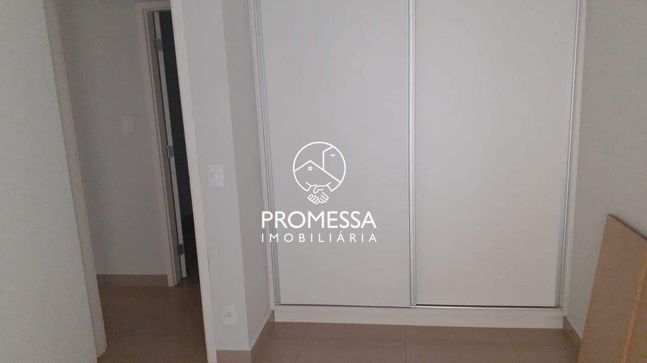 Apartamento à venda com 2 quartos, 90m² - Foto 2