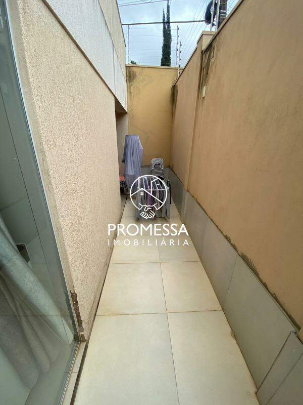 Apartamento à venda com 2 quartos, 90m² - Foto 7