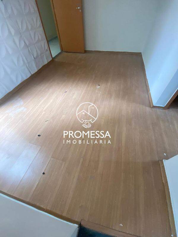 Apartamento à venda com 2 quartos, 46m² - Foto 4