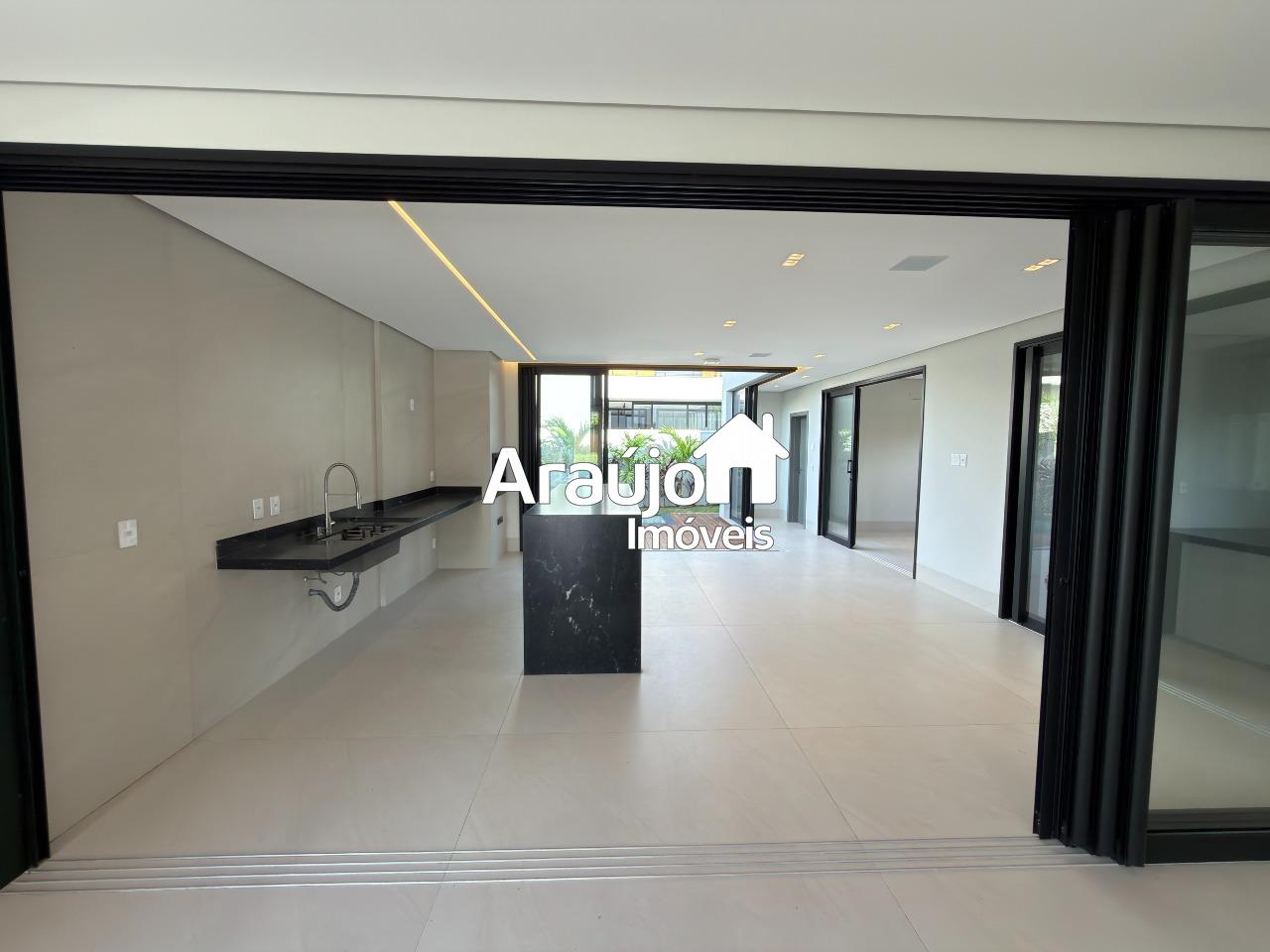 Sobrado de Condomínio à venda no Plano Diretor Sul: 