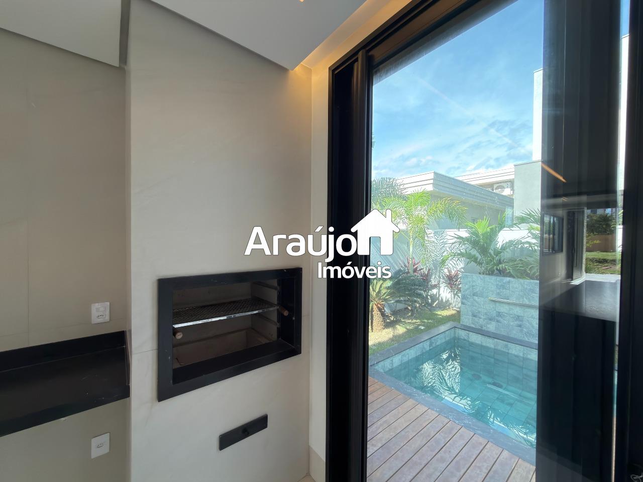 Sobrado de Condomínio à venda no Plano Diretor Sul: 