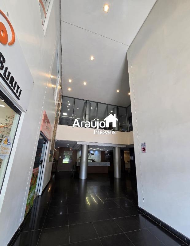 Sala à venda no Plano Diretor Sul: 