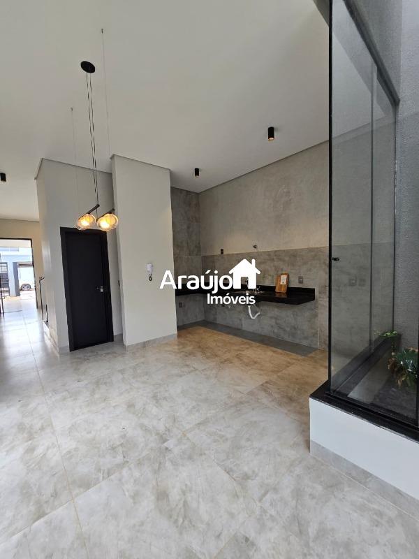 Sobrado à venda no Plano Diretor Sul: 