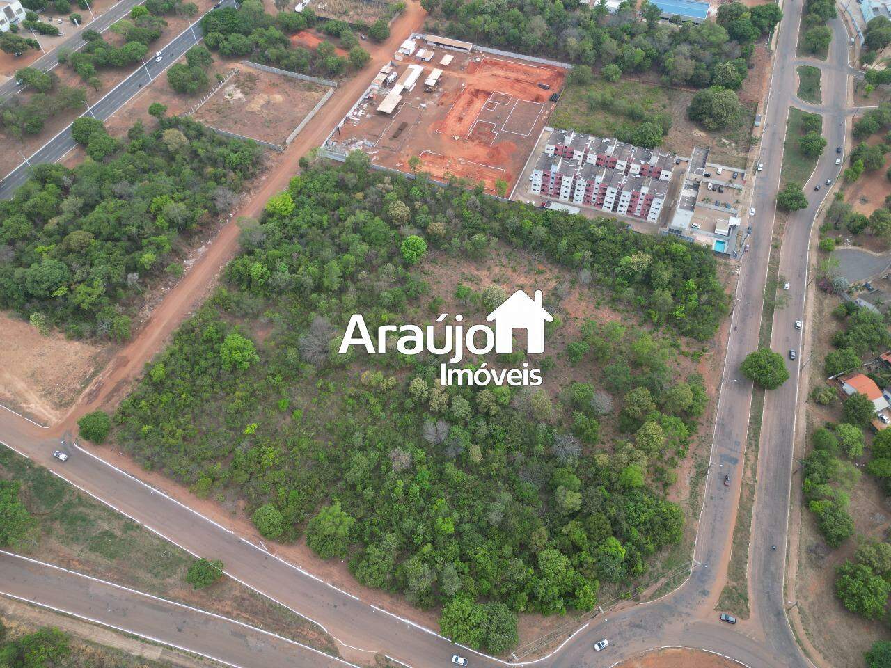 Lote à venda no Plano Diretor Sul: 