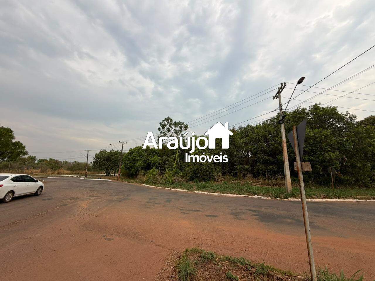 Lote à venda no Plano Diretor Sul: 