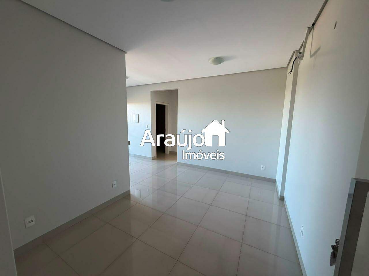 Apartamento para aluguel no Plano Diretor Sul: 