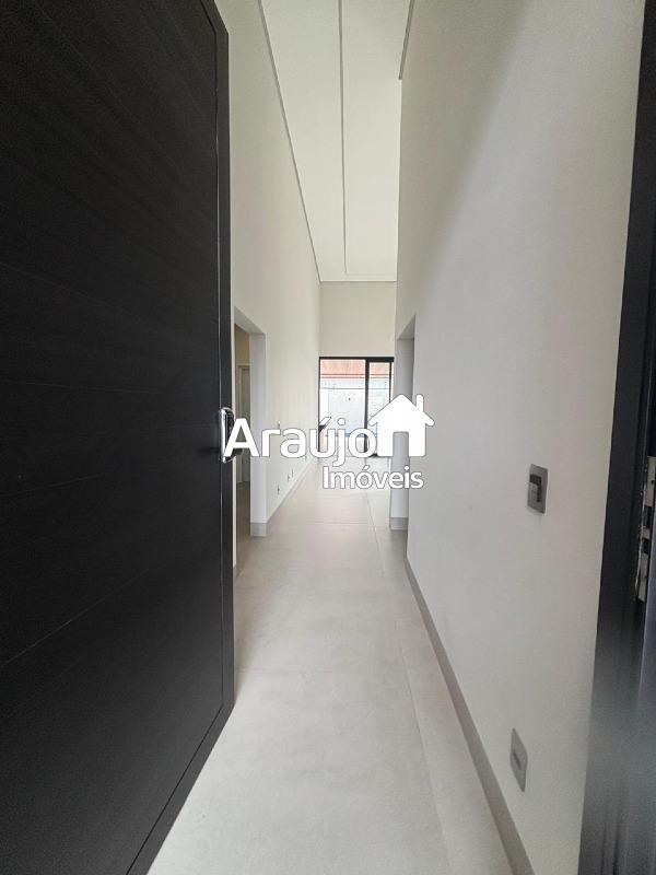 Casa à venda no Plano Diretor Sul: 