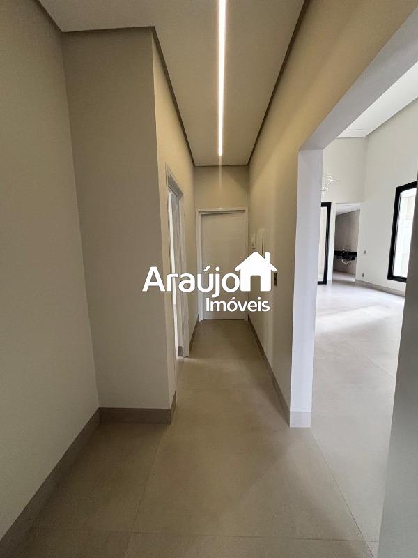 Casa à venda no Plano Diretor Sul: 