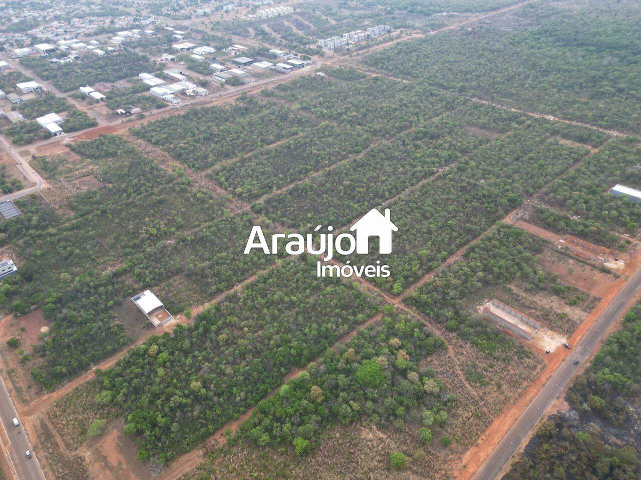 Lote Comercial à venda no Plano Diretor Sul: 