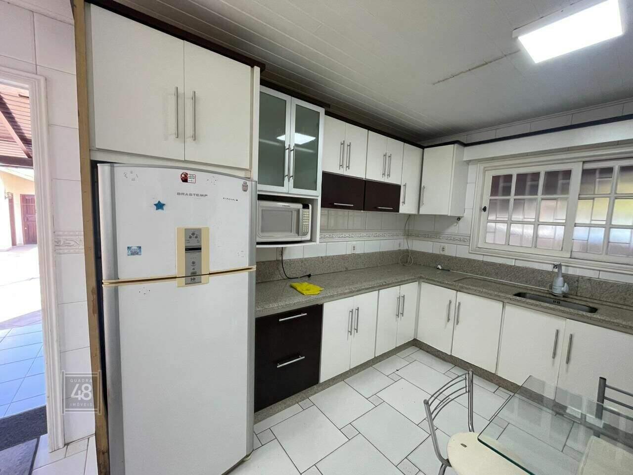 Casa à venda no Oficinas: 