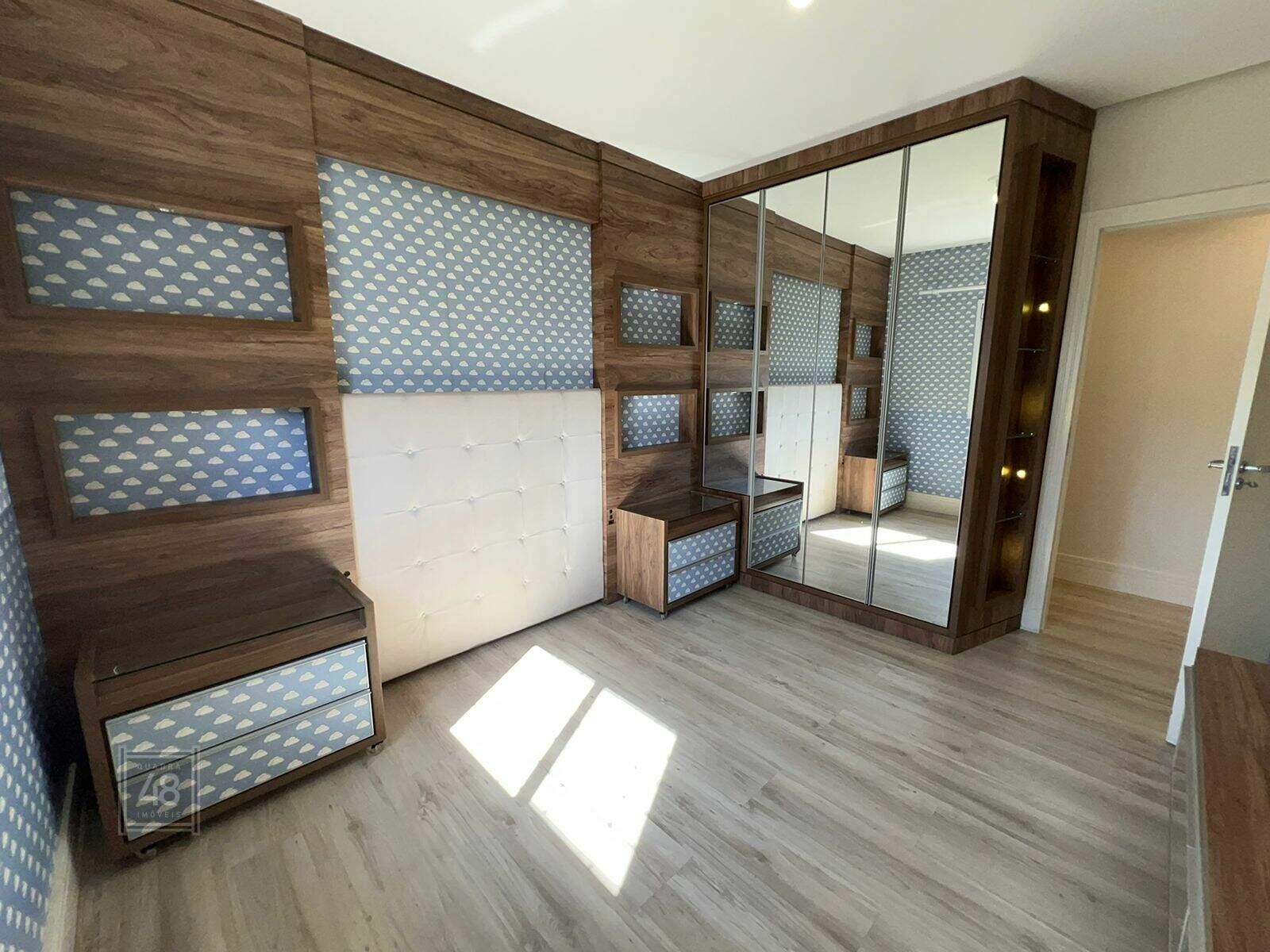 Casa à venda no Humaitá: 