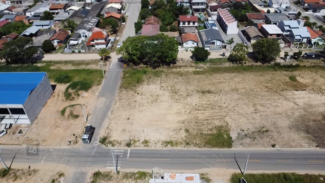 Terreno à venda no Humaitá de Cima: 