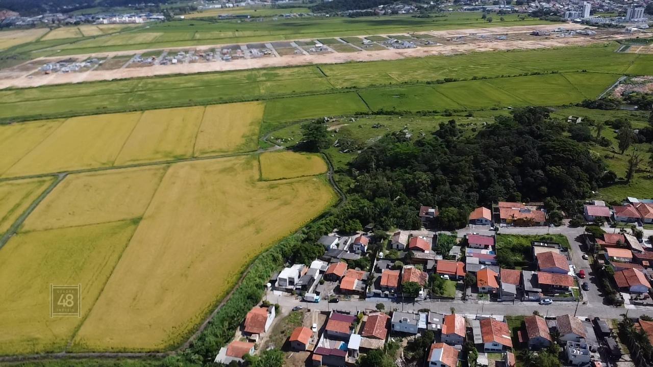Terreno à venda no Monte Castelo: 