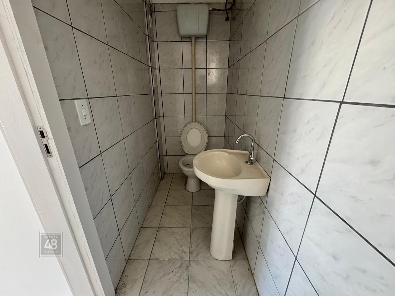 Sala à venda no Centro: 