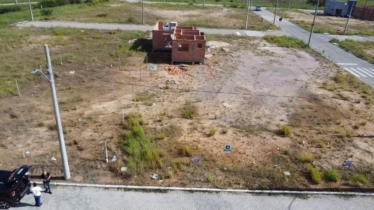 Terreno à venda no Santa Luzia: 